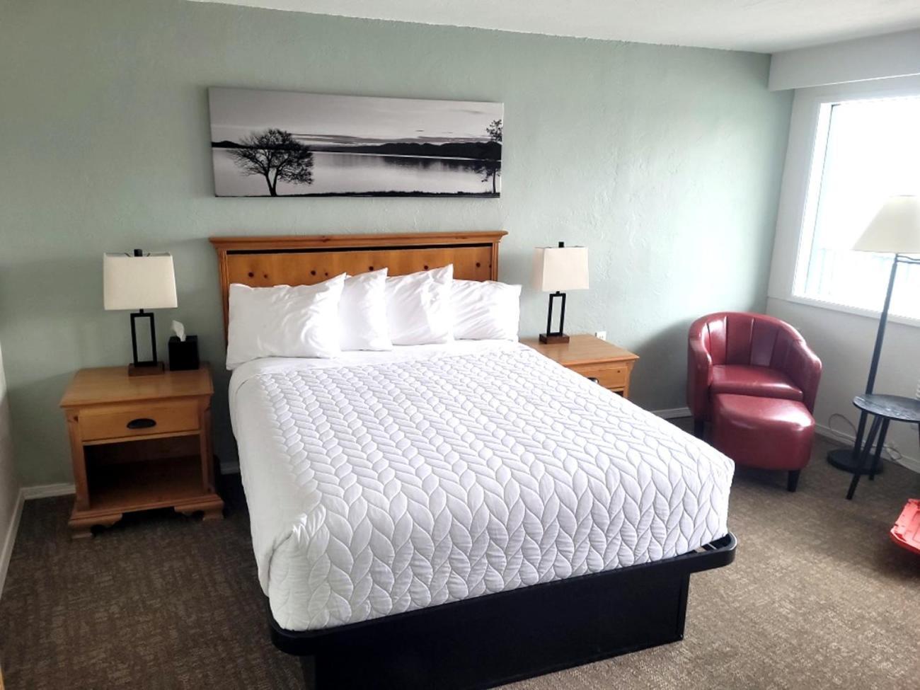 Americas Best Value Inn Polson Exterior photo